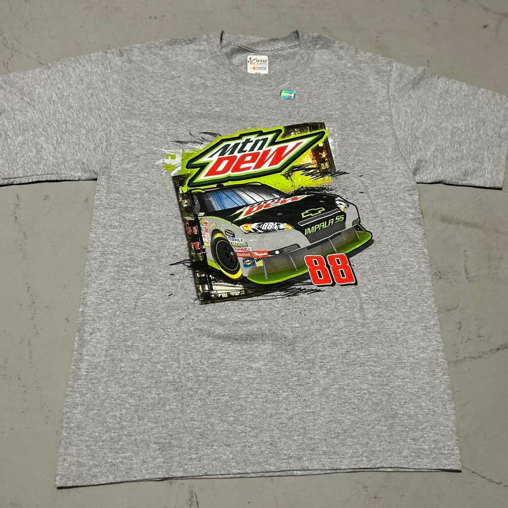 Chase Authentics NASCAR Dale Earnhardt Jr.  Mountain Dew 2009 T-Shirt